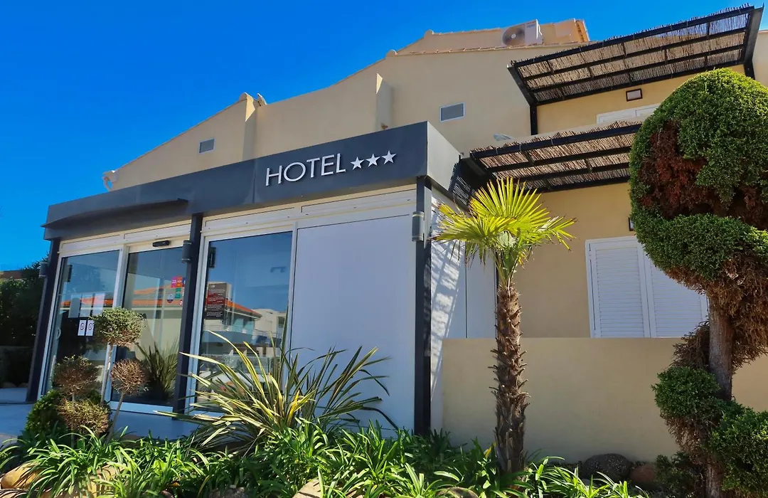 Hôtel L'Escale Coté Port-1